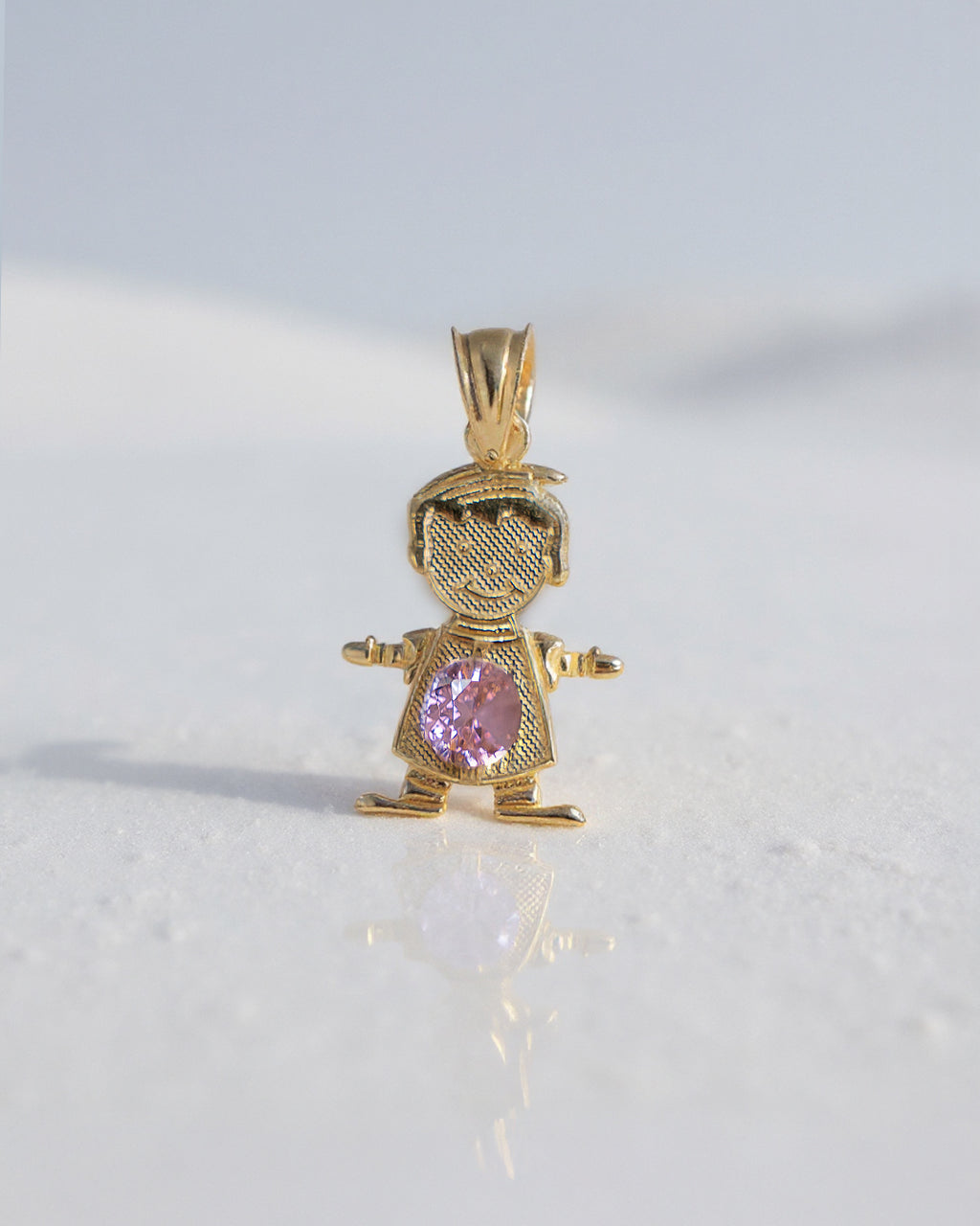 Dije de 14k Celebrando la llegada de una Niña