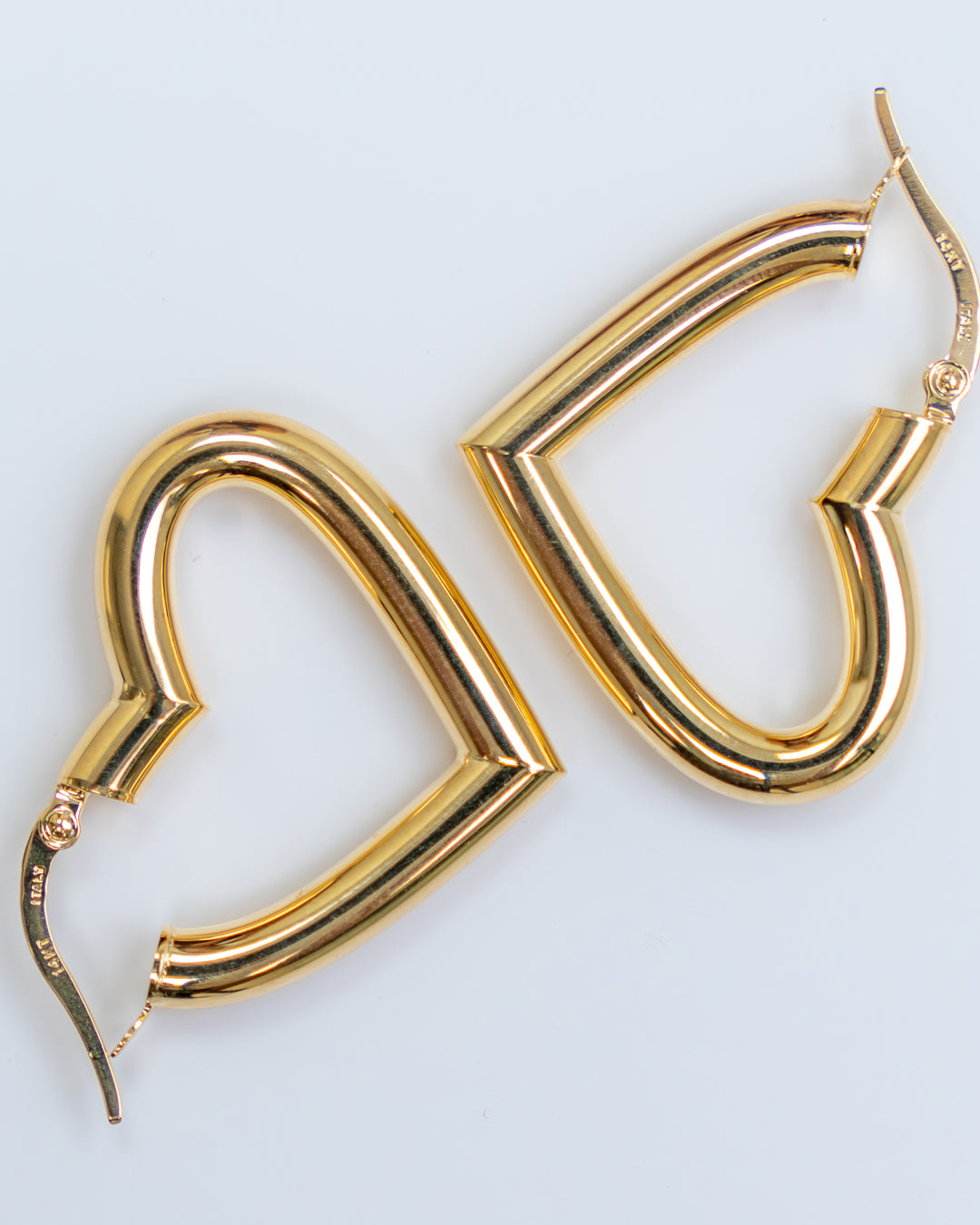 Aros de Corazon puntas redondeadas 14K