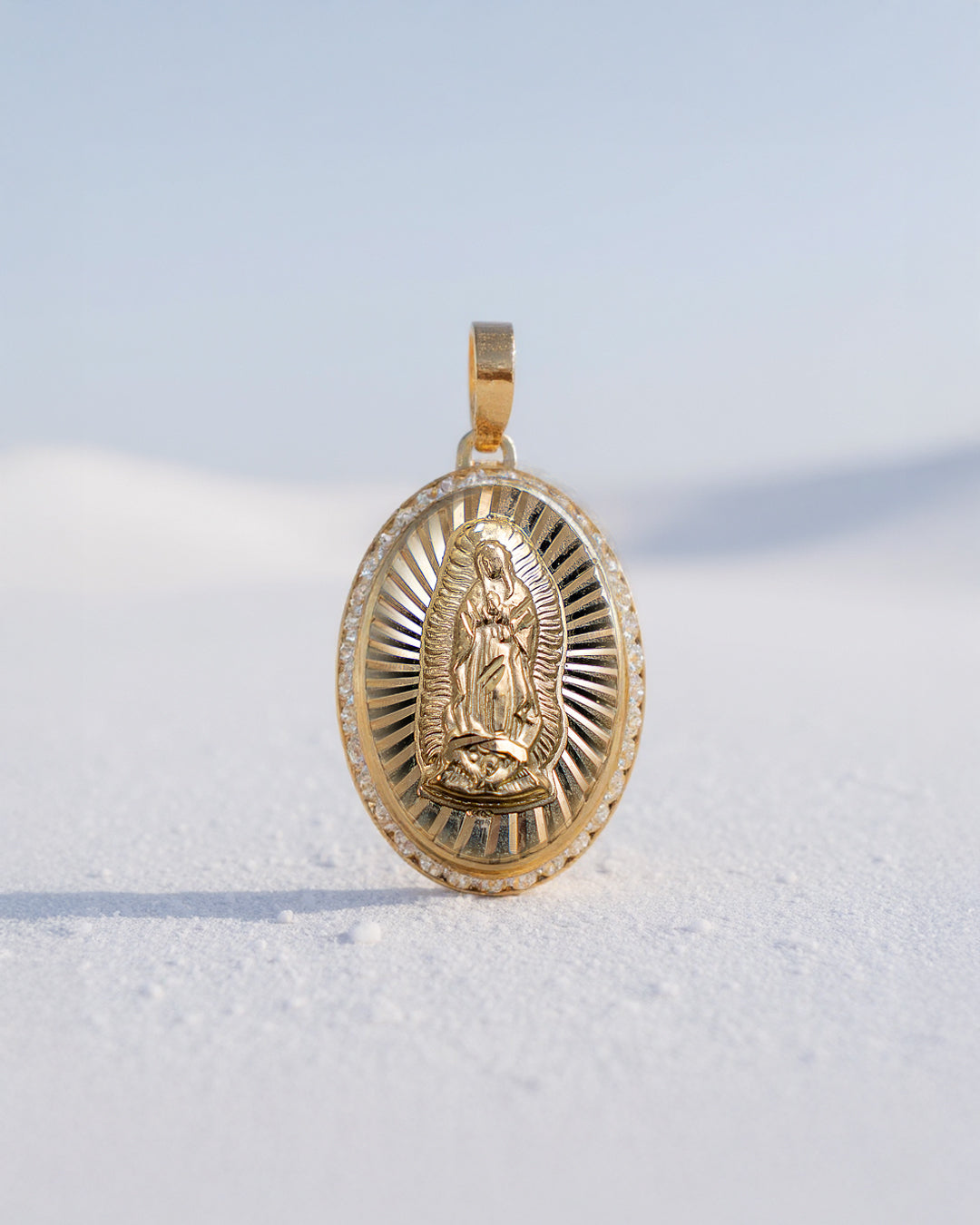 Dije de Virgen, Oro Italiano 14K