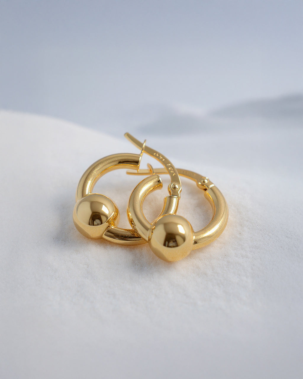 Aros de Oro Italiano 14k, Diseño de argolla clásica.