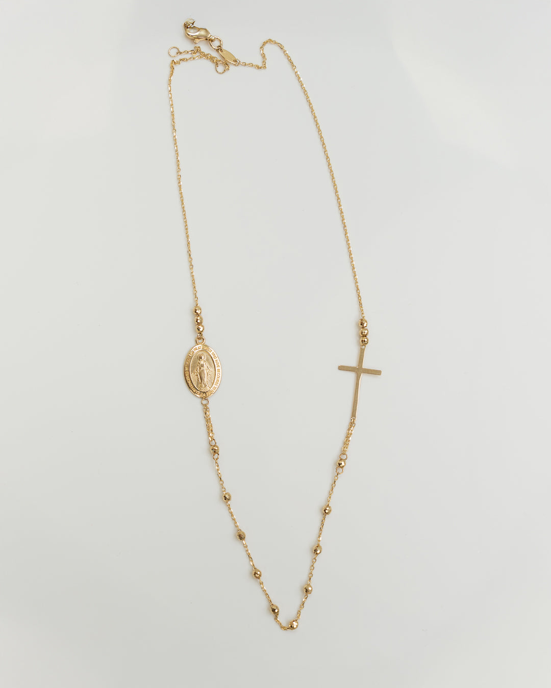 Cadena con Dijes de Virgen y Cruz 14K