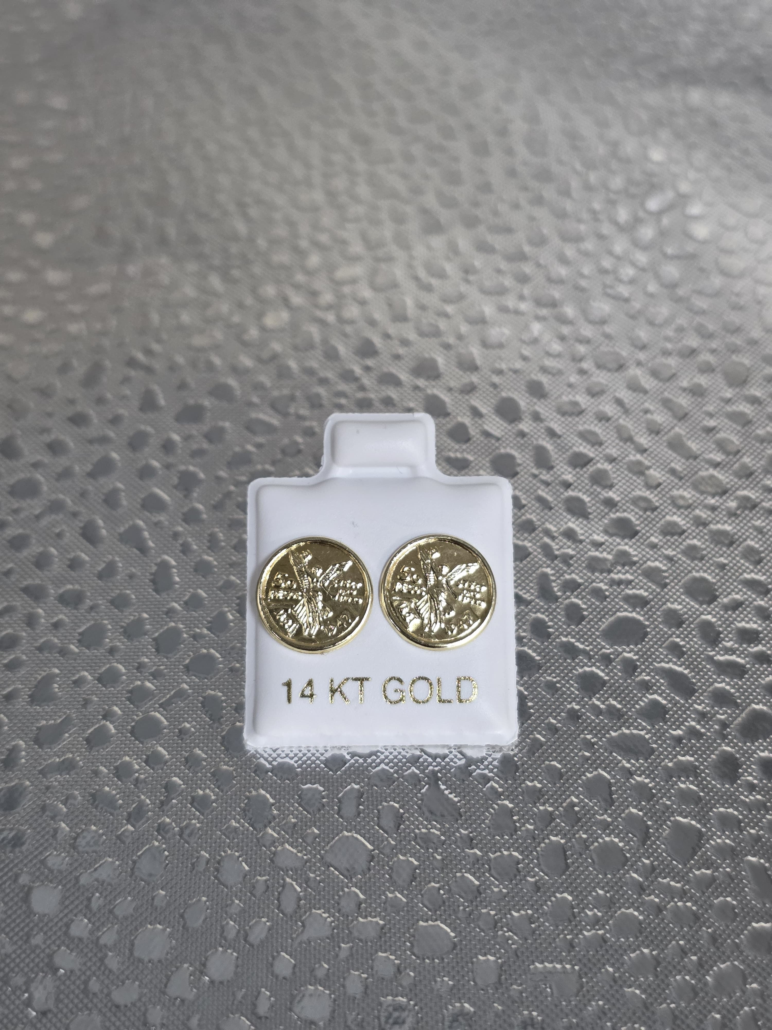 Aretes tipo moneda de centenario oro 14k