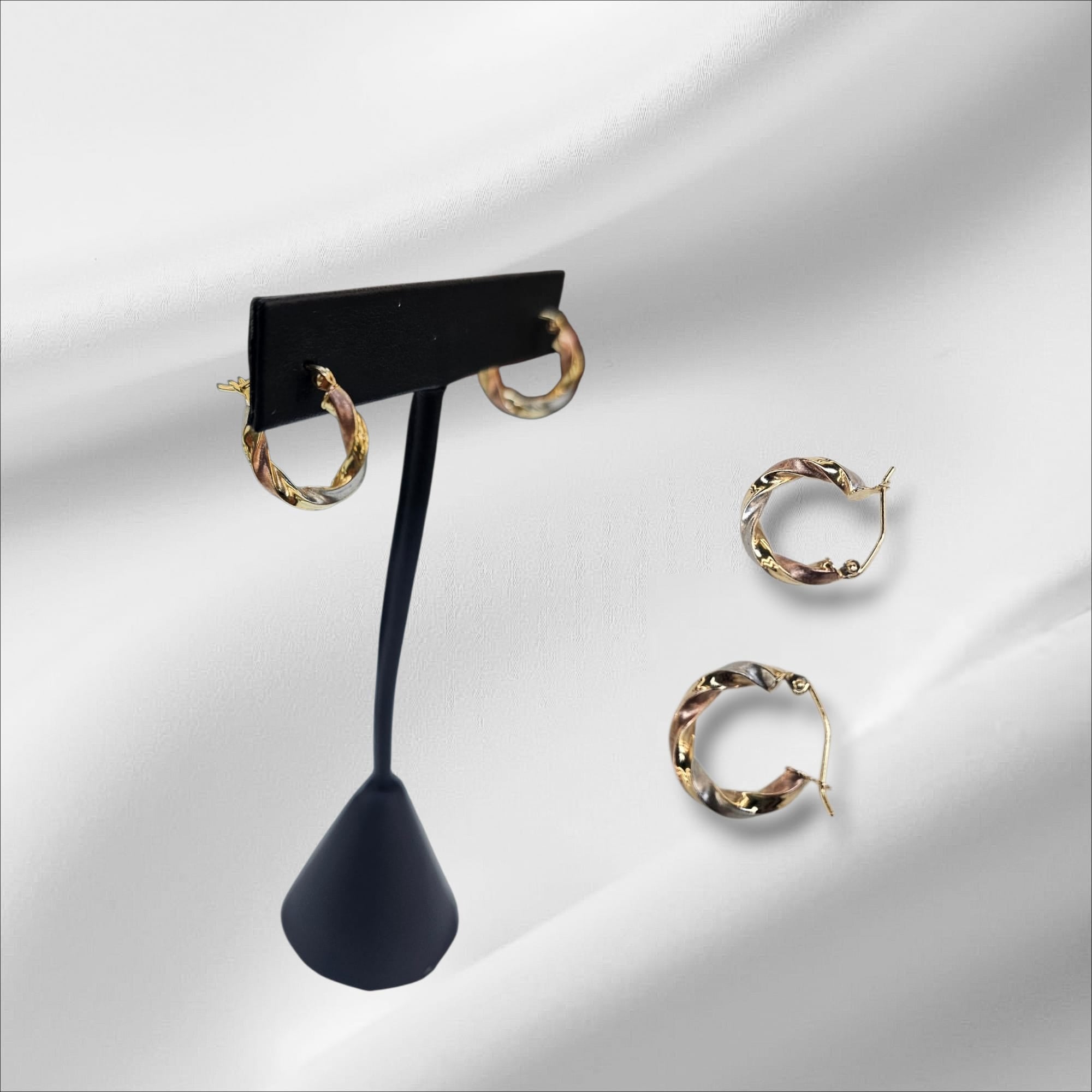 Argollas 3 oro 14k pequeñas