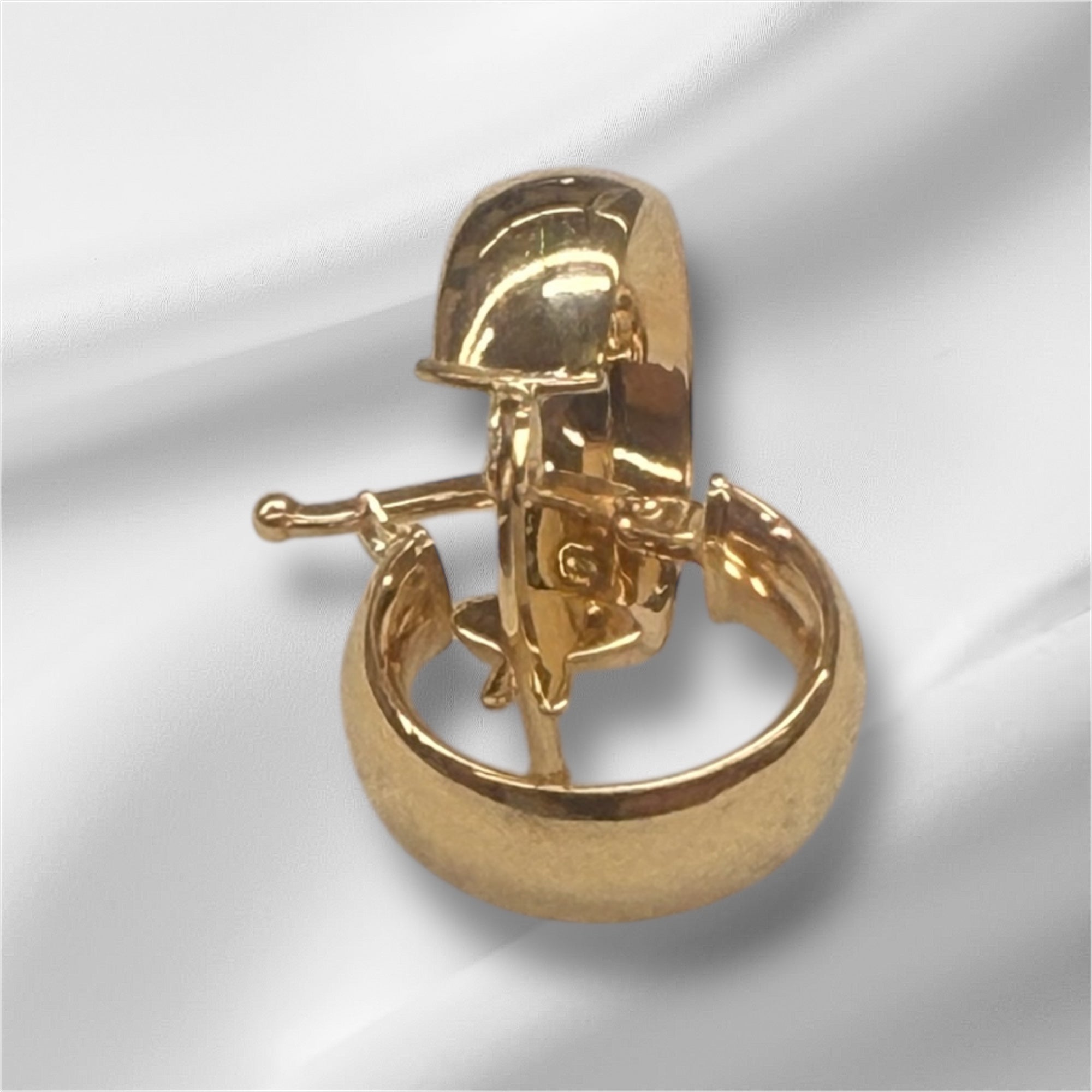 Argollas pequeñas en oro 14k