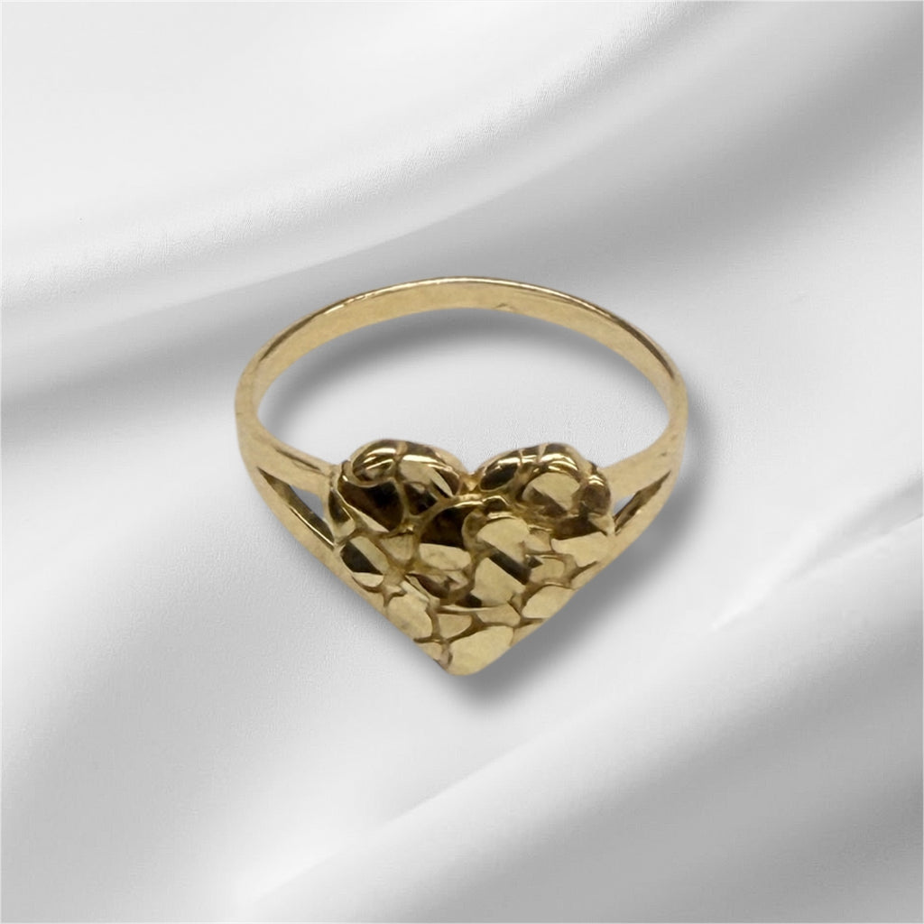 Anillo nugget en forma de corazón oro 14k