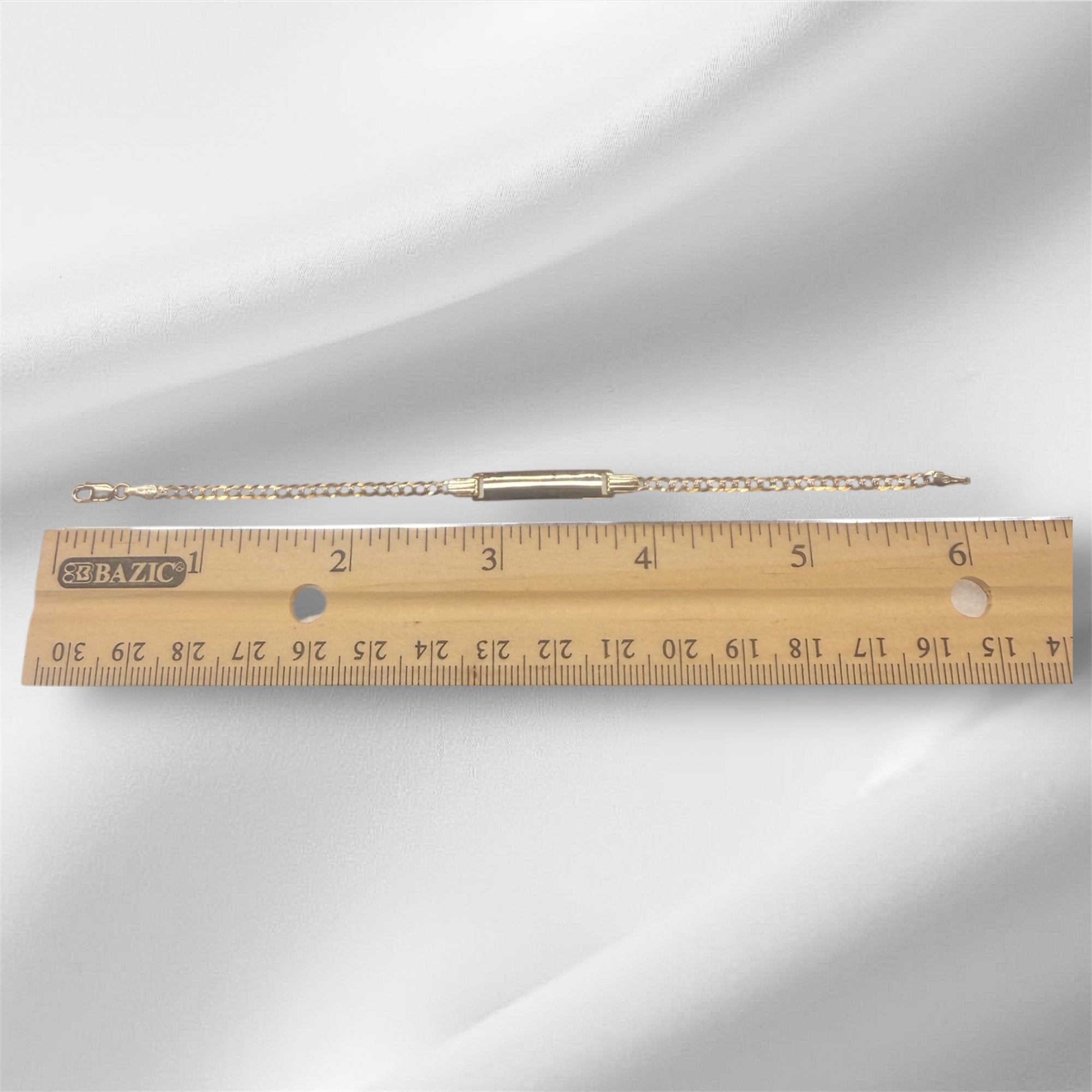 Esclava cubana con placa oro 14k, 6’’