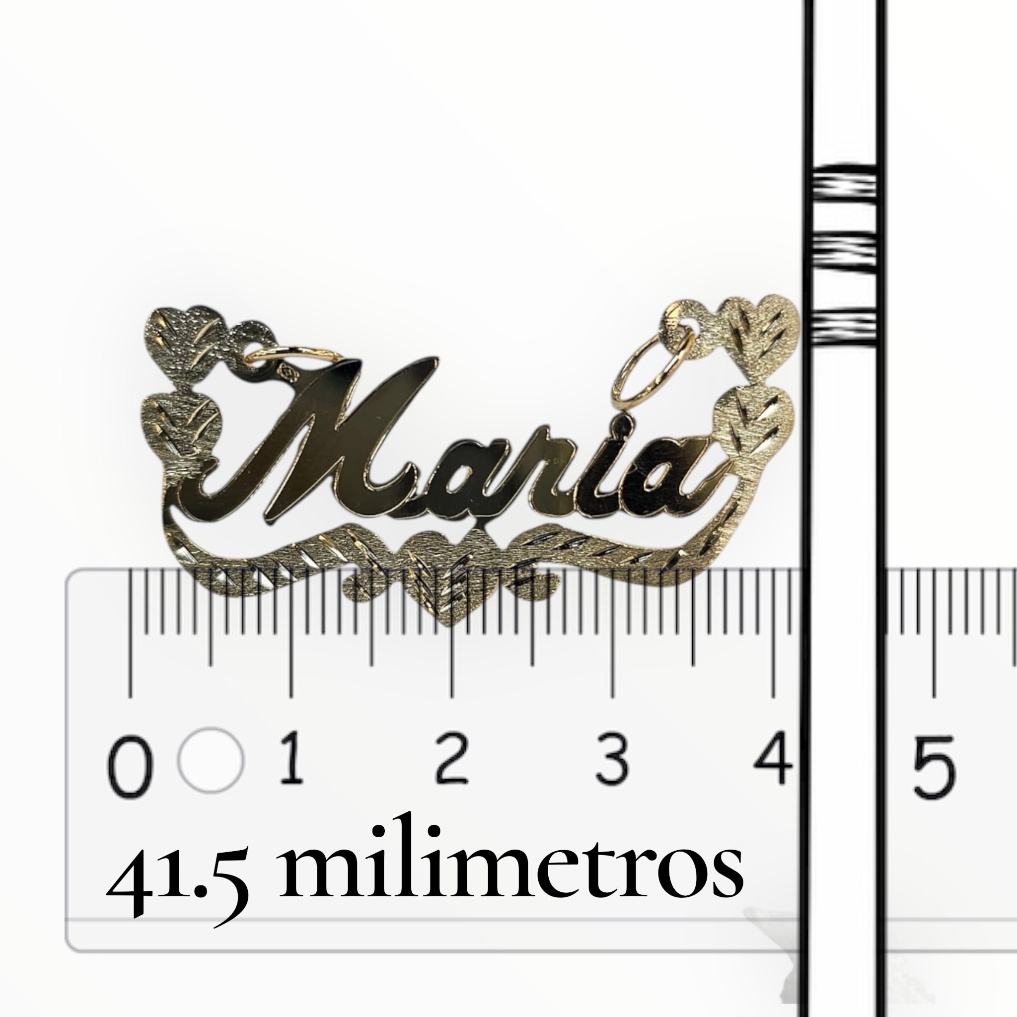Personalizamos tu nombre en oro 14k