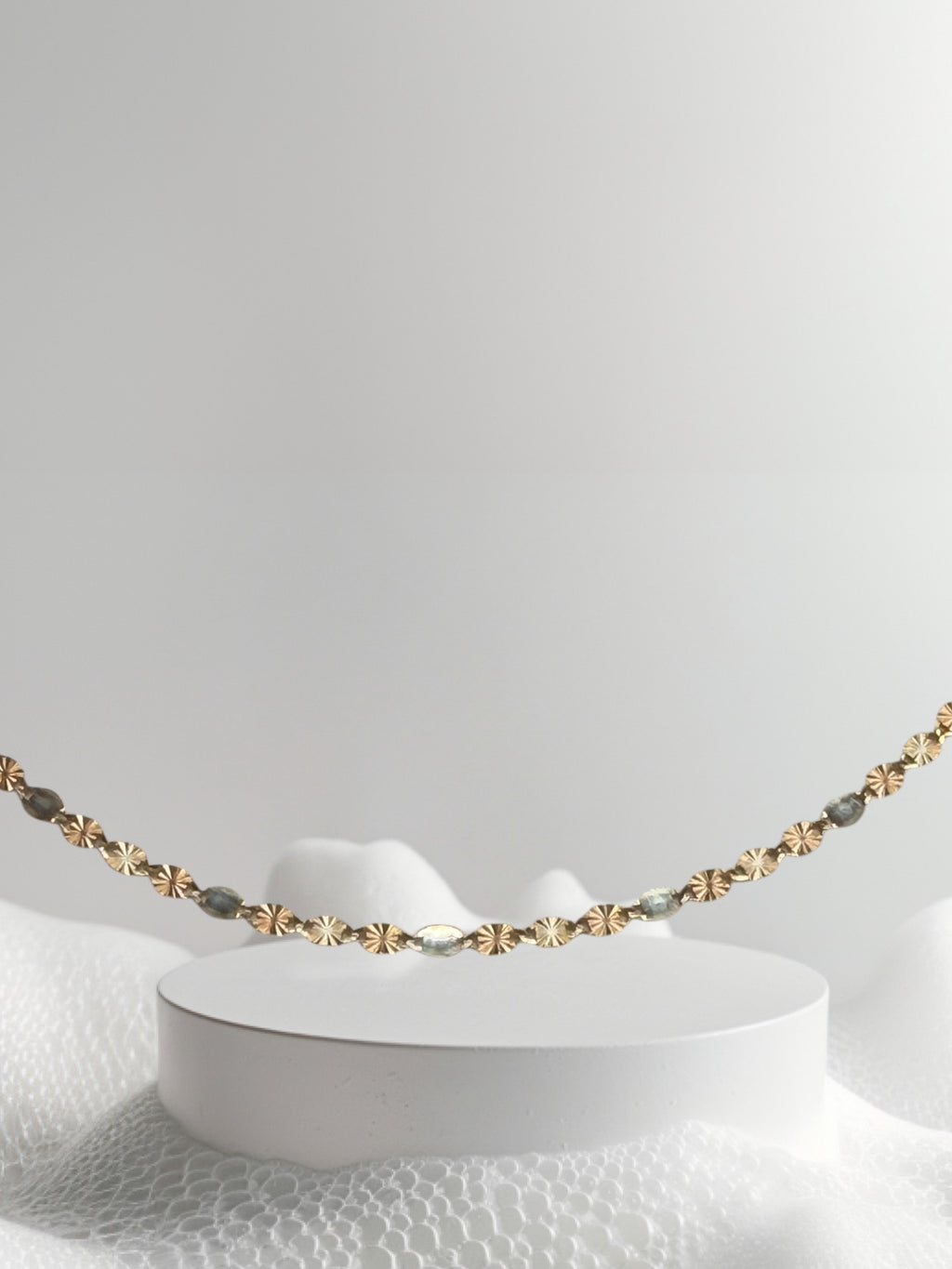 Cadena alternada de 3 tonos oro 14k