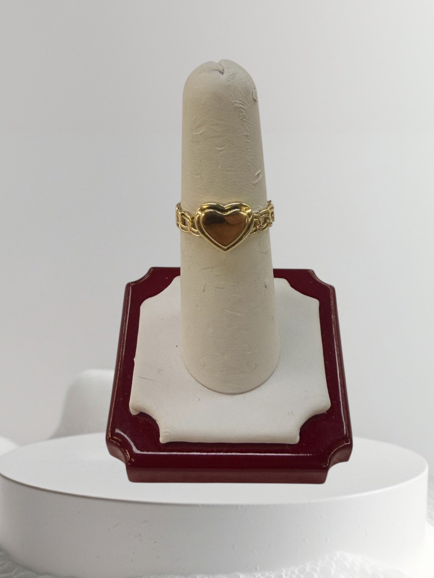 Anillo de corazón eslabón chino oro 14k