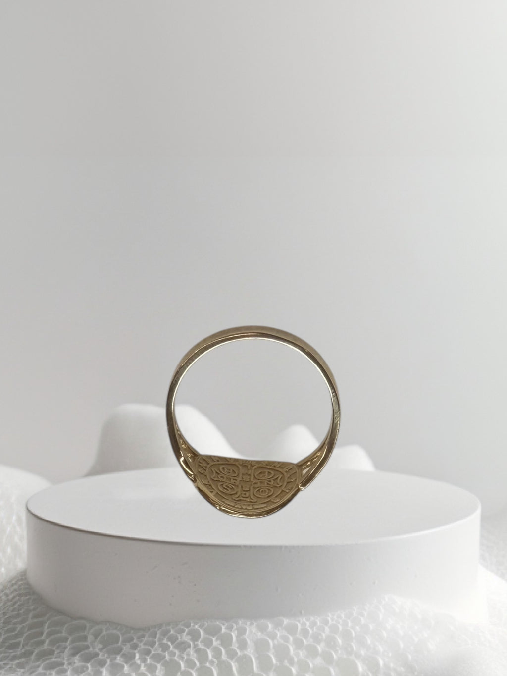 Anillo de san Benito oro 14k