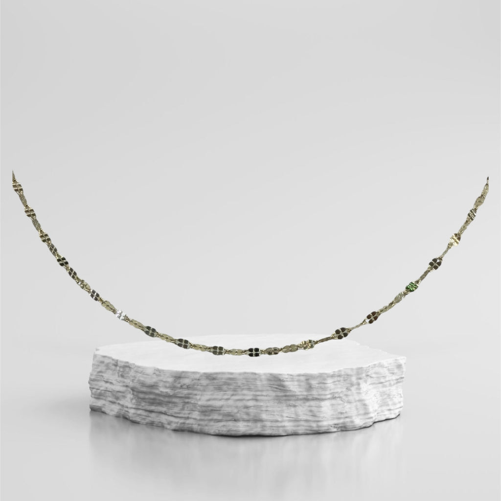 Cadena stamped  18” oro 14k