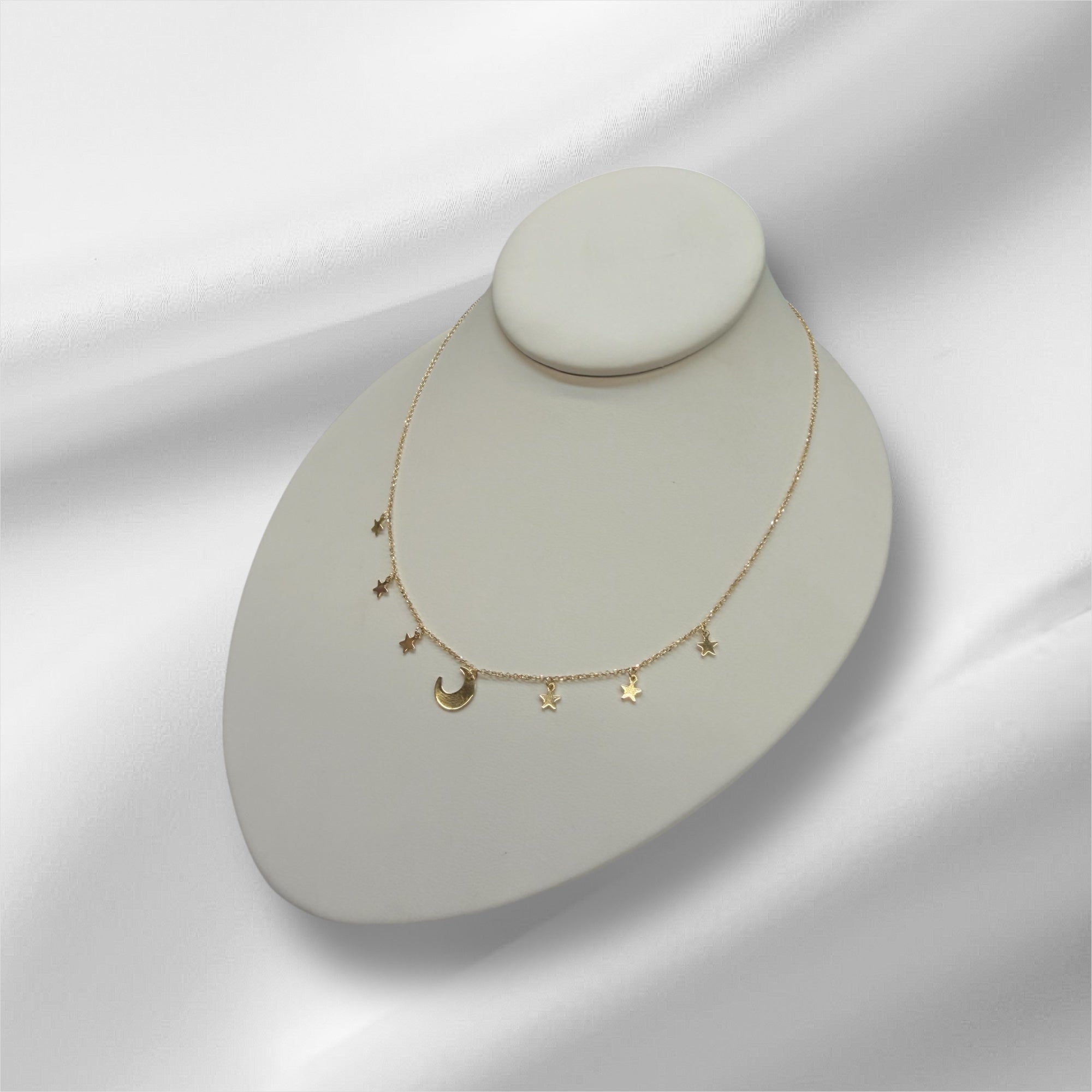 Gargantia luna y estrellas or 14k