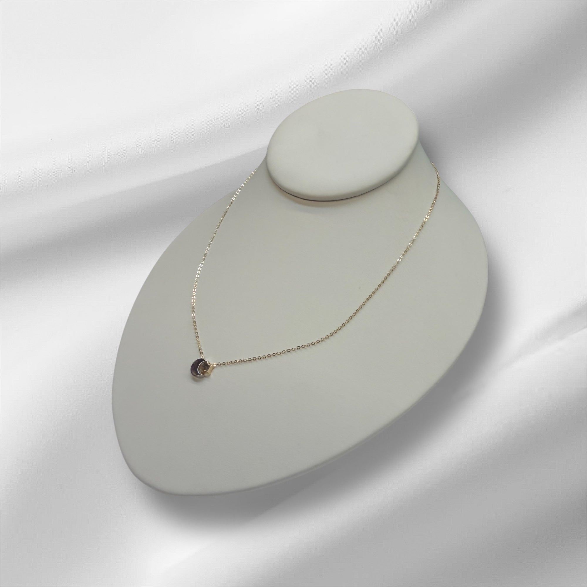 Gargantia luna y estrella oro 14 k