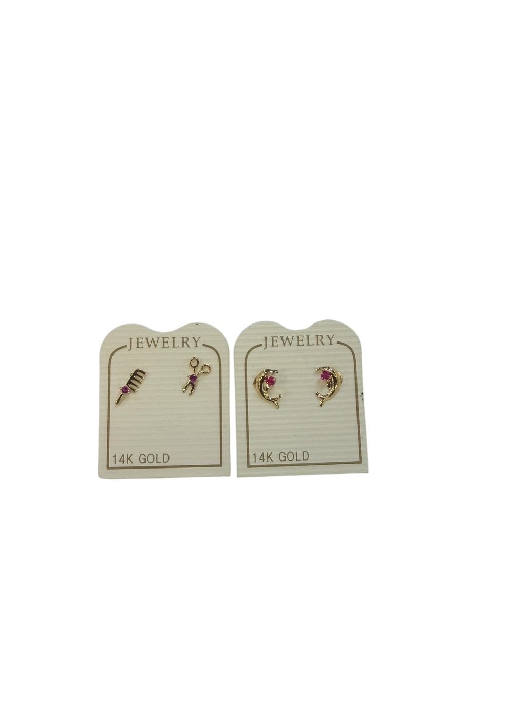 Pequeños broquelitos en oro 14k