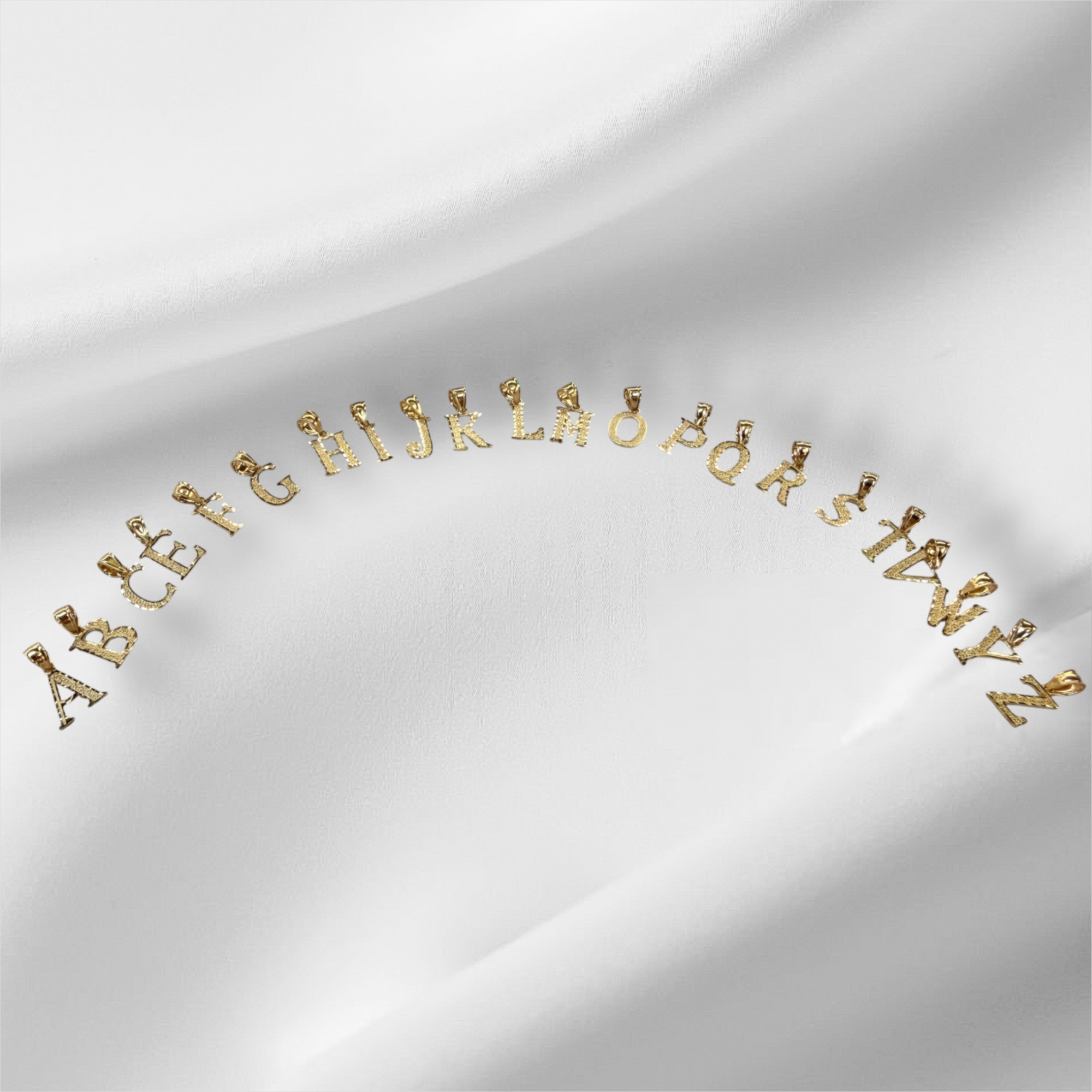 Dije de inicial oro 14k